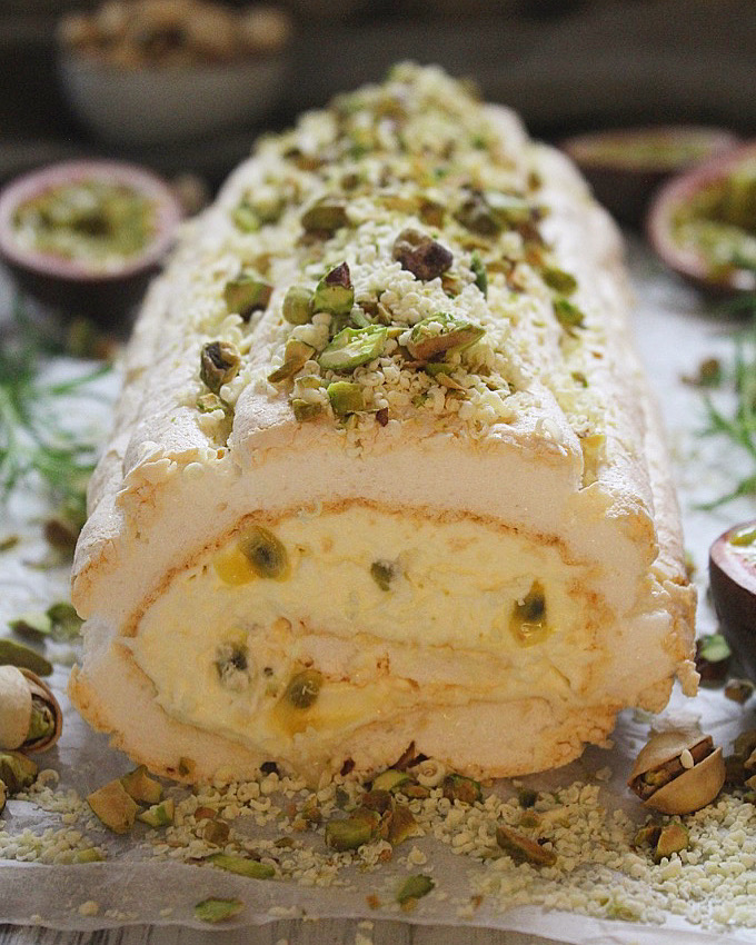 Marängrulle med passionsfrukt Thumbnail